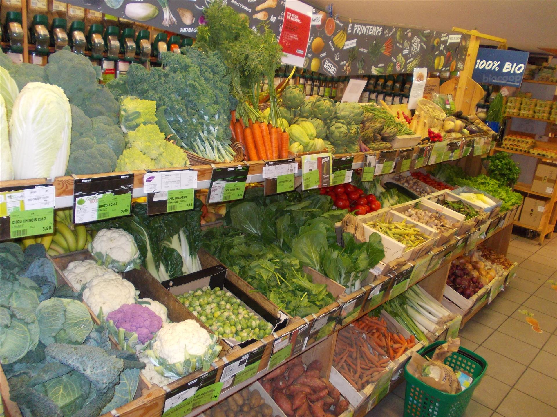 Fruits et légumes d'automne en magasin !